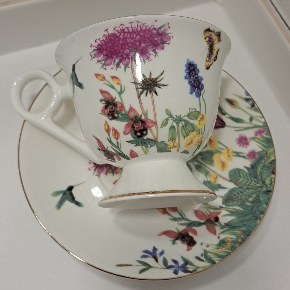 Floral Porcelain Teacup and Saucer Set